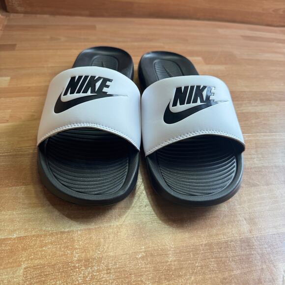 Nike Victori One Slides size 8 main image 2